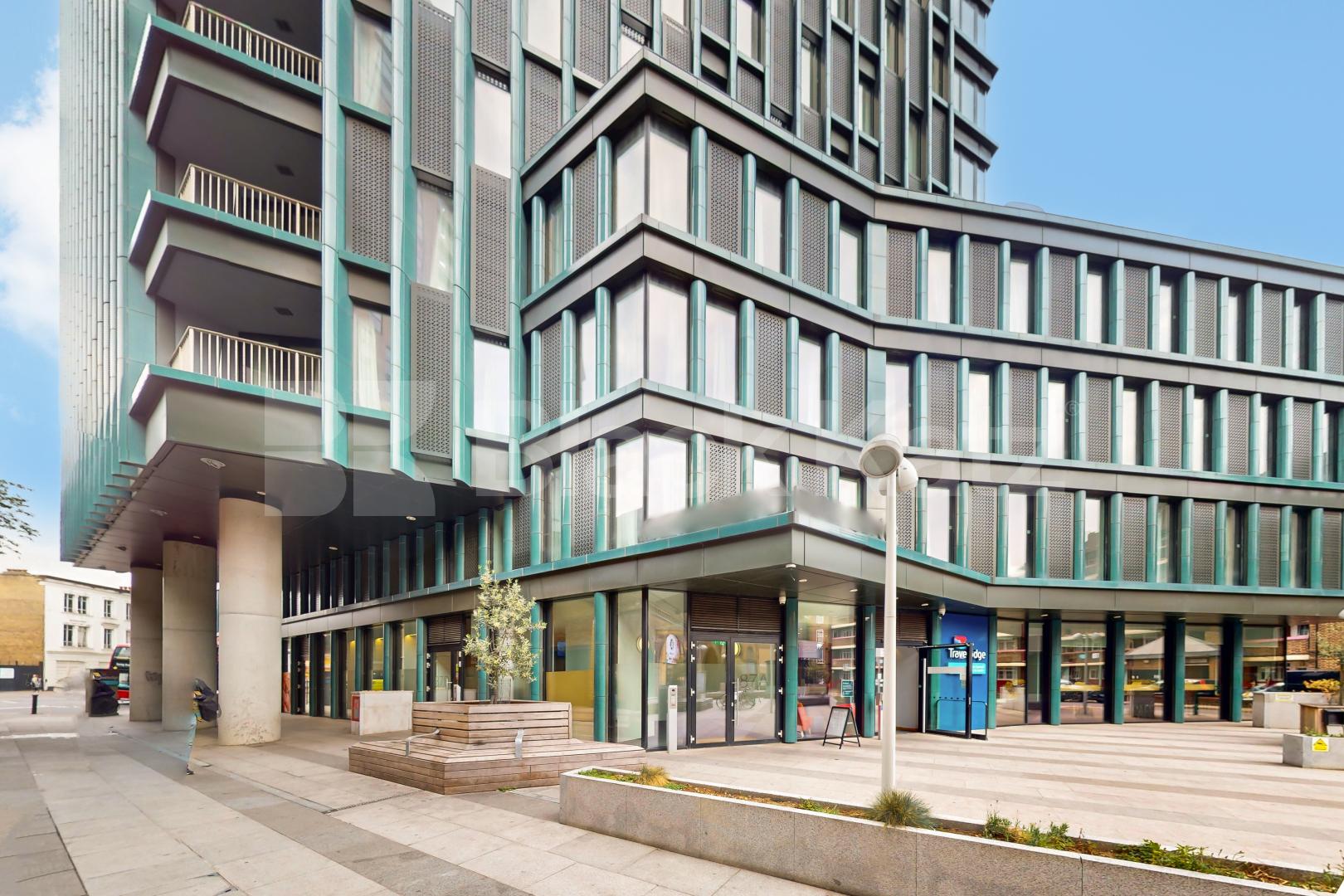 Stylish & contemporary & boasting 830 Sq. Ft. of living & entertaining space The Ceramic Building - Newington Causeway , Borough